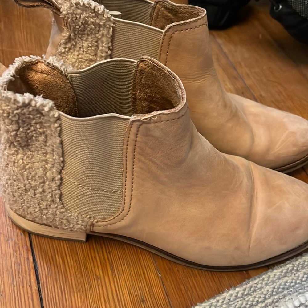 Tan Tom’s booties